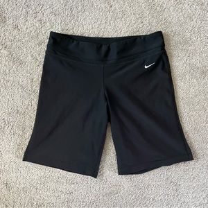 Nike Women's Dri-Fit 9” Black Bike Shorts Size Medium